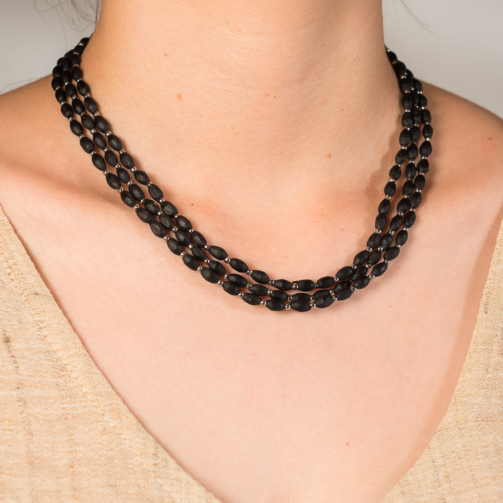 Tulsi Black rice Shape 3 Loop #75