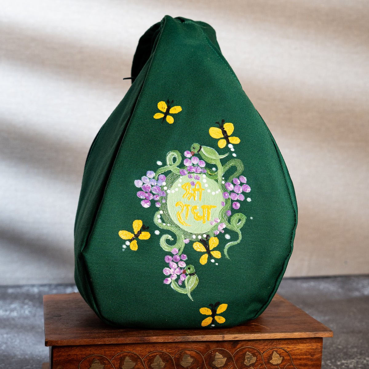 Hand-Painted Japa Mala Beadbag - Radha Krishna