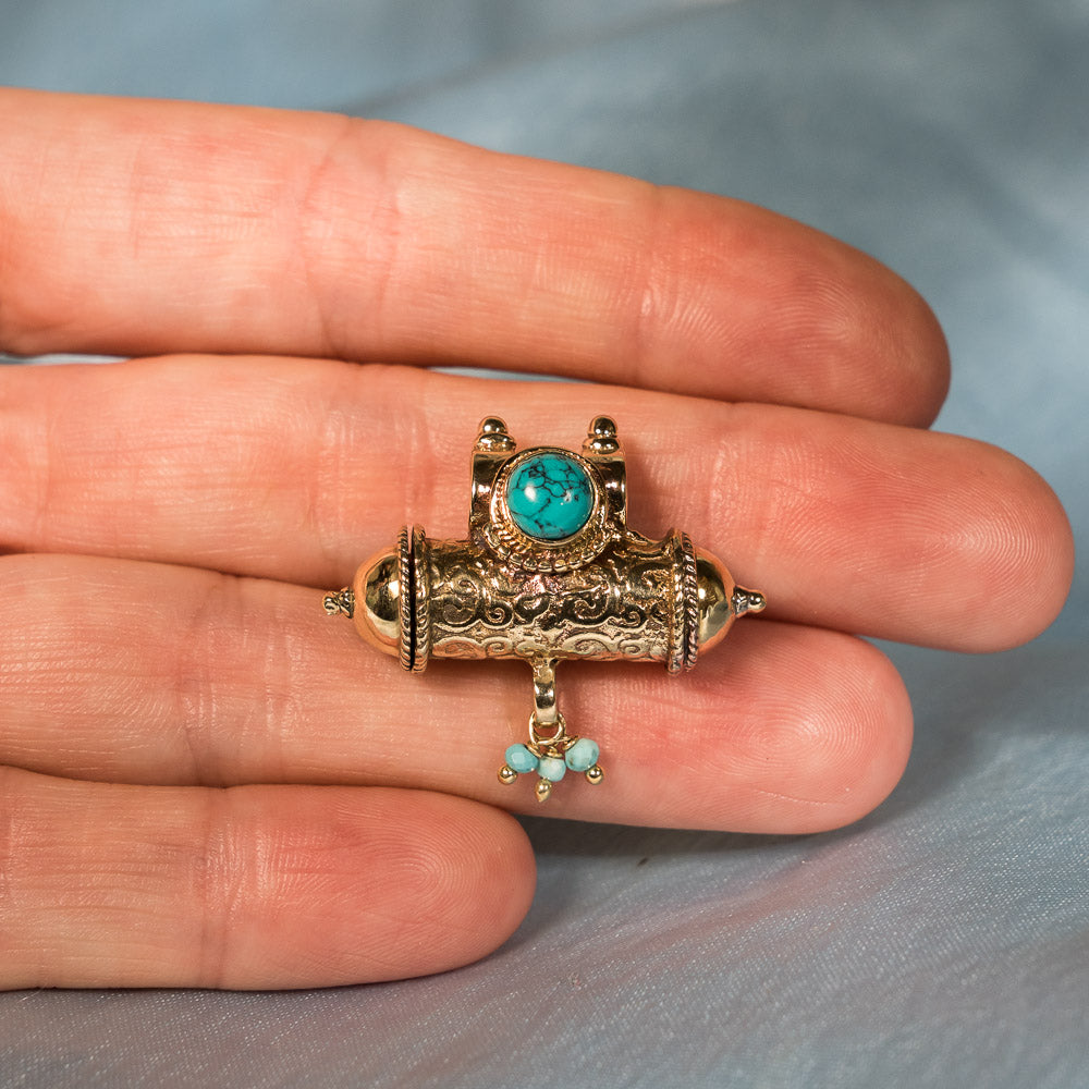 Divya Turquoise Kavacha – Offered to Narasimha – Panchaloha