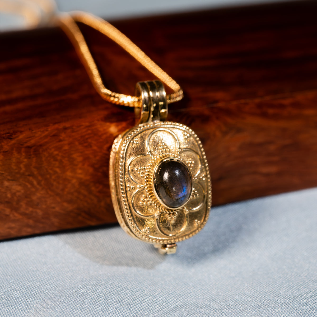 Pearl Locket Kavacha – Offered to Narasimha – Panchaloha